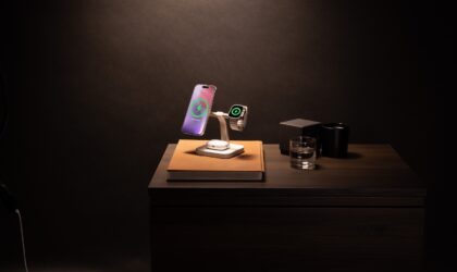 mophie 3-in-1 Wireless Charging Stand